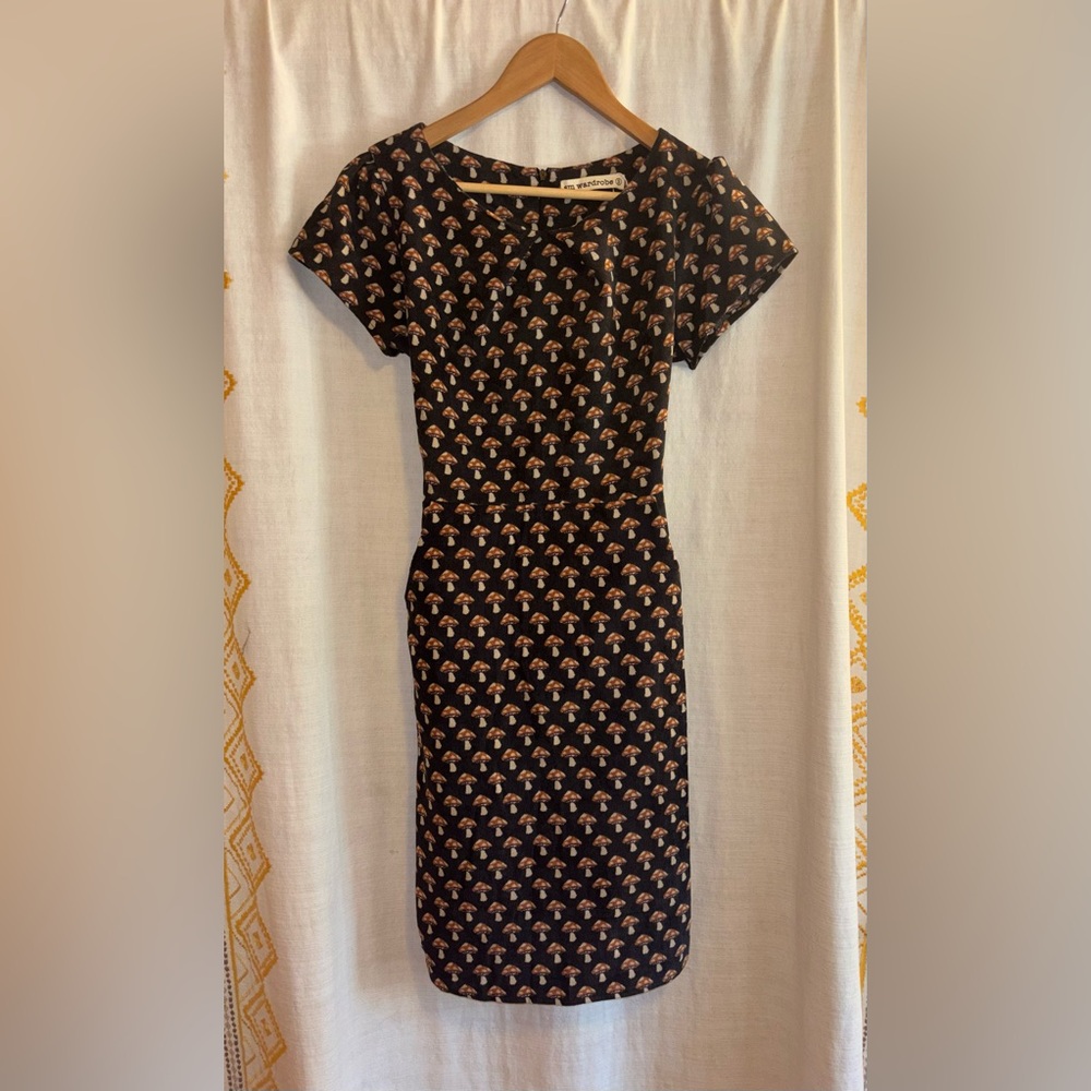 SM Wardrobe Mushroom Print Dress Charcoal Short Sleeve Tie Waste Midi Dress